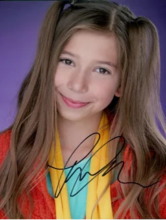 Lulu Lambros autograph