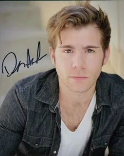 Devin Archer autograph