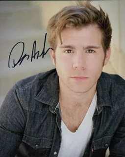 Devin Archer autograph