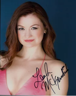 Leah McKendrick autograph