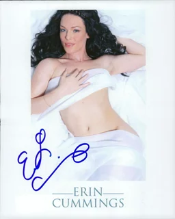 Erin Cummings autograph