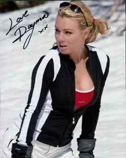 Rayma Fisher autograph