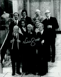 Nicholas Smith autograph