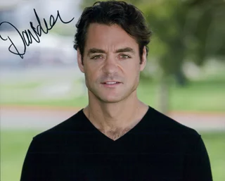 David S. Lee autograph