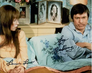 Mary Hartman autograph