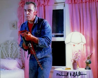 Michael Villella autograph