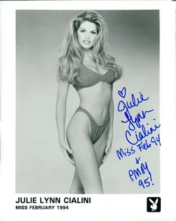 Julie Cialini autograph