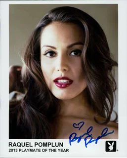 Raquel Pomplun autograph