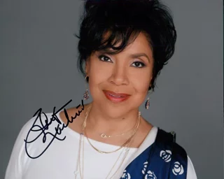 Phylicia Rashad autograph