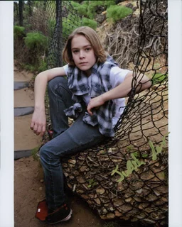 Judah Lewis autograph