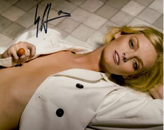 Lydia Hearst autograph