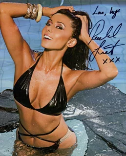 Rachel Grant autograph