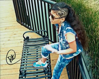 Baby Kaely autograph