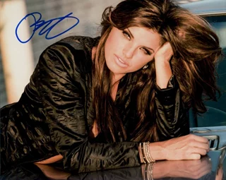 Rachele Brooke Smith autograph