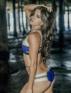 Rachele Brooke Smith autograph