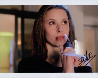 Sandra Tauro autograph