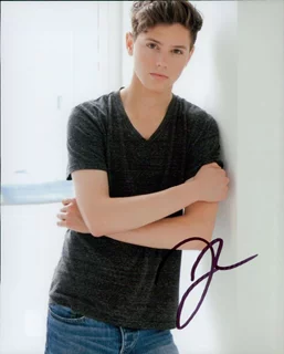 Tyler Young autograph