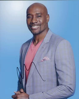 Morris Chestnut autograph