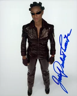 Jada Pinkett Smith autograph