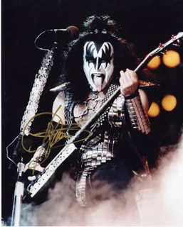 Gene Simmons autograph