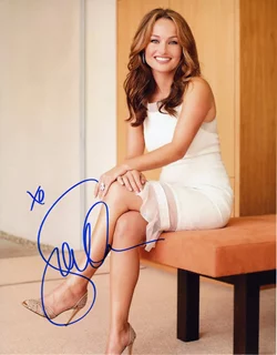 Giada De Laurentiis autograph