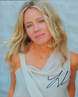 Tamara Clatterbuck autograph