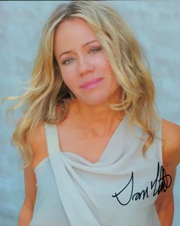 Tamara Clatterbuck autograph