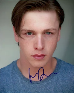 Harris Dickinson autograph