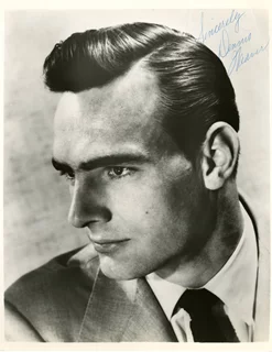 Dennis Weaver autograph