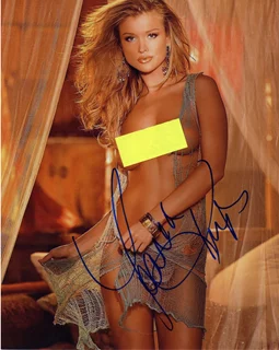 Joanna Krupa autograph