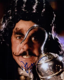 Dustin Hoffman autograph