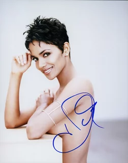 Halle Berry autograph