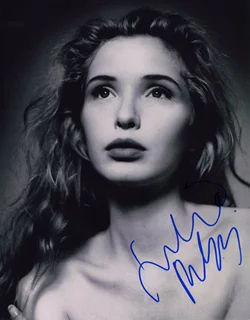 Julie Delpy autograph