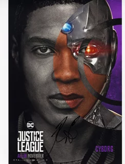 Ray Fisher autograph