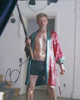 Callum Rennie autograph