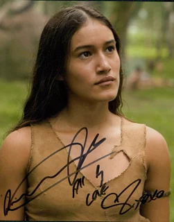 Q'Orianka Kilcher autograph
