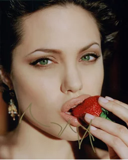 Angelina Jolie autograph