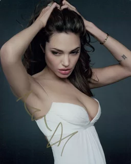 Angelina Jolie autograph