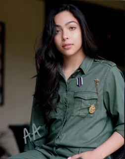 Allegra Acosta autograph