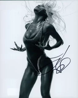 Teyana Taylor autograph