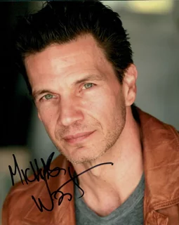 Michael Worth autograph