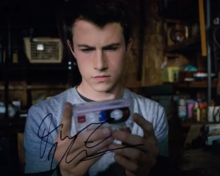 Dylan Minnette autograph