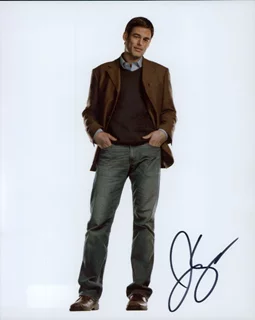 Ivan Sergei autograph
