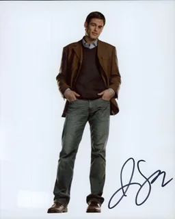 Ivan Sergei autograph