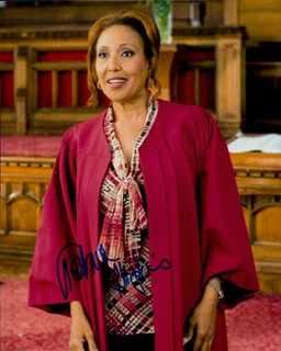 Telma Hopkins autograph