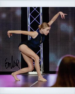 Emily Skinner autograph