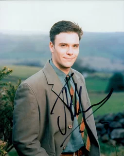 Joseph Millson autograph