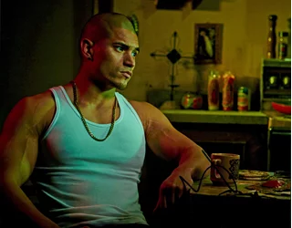 Miguel Gomez autograph