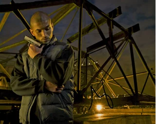 Miguel Gomez autograph