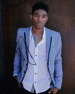 Nadji Jeter autograph